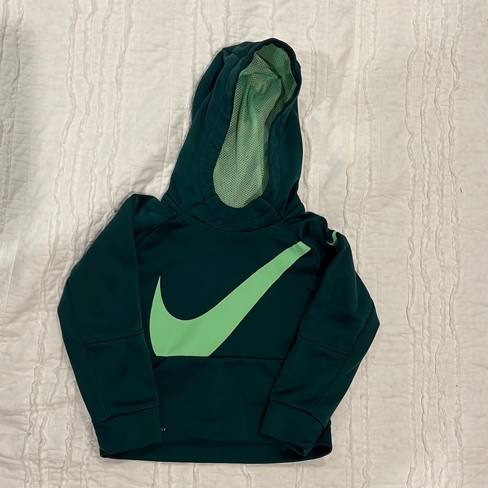 Nike kids dri-fit hoodie
